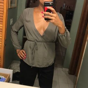 Deep Vneck long sleeve